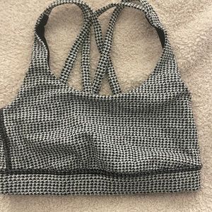 Lululemon sports bra